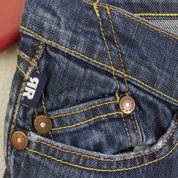 Rock & Republic Y2K Dark Wash Blue Wide Boot Leg 70' vibes Low Rise Jeans Sz. 26 - Picture 7 of 11